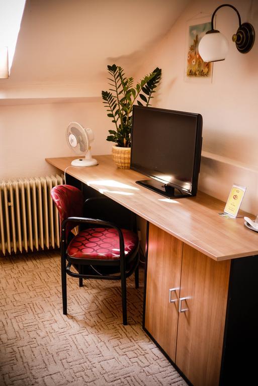 Penzion Tilia Levice Chambre photo